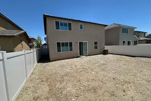 2511 Gunner Ridge Way, Rialto, CA 92377 - Photo 34