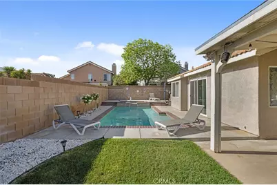39434 Basalt Court, Palmdale, CA 93551 - Photo 8