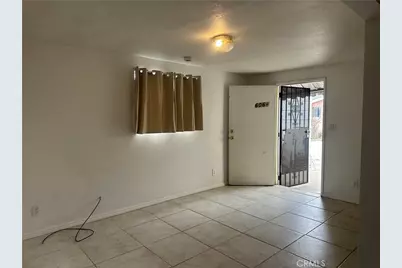 606 S Kern Avenue, East Los Angeles, CA 90022 - Photo 4