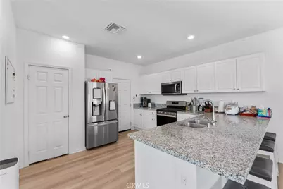 1634 Crepe Myrtle Place, Upland, CA 91784 - Photo 8