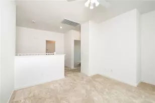 16020 Sunny Ct, Fontana, CA 92336 - Photo 32