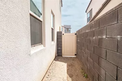 16020 Sunny Court, Fontana, CA 92336 - Photo 42