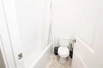 16020 Sunny Court, Fontana, CA 92336 - Photo 34