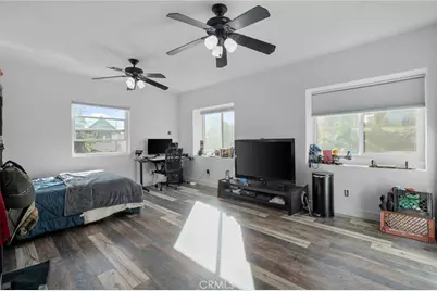 1015 Summit Drive, Crestline, CA 92325 - Photo 32