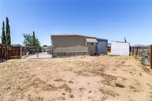 16782 Pebble Beach Ct, Victorville, CA 92395 - Photo 4