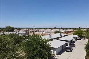 13428 Mohawk Rd, Apple Valley, CA 92308 - Photo 4