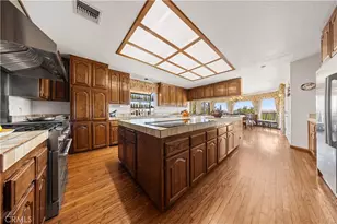 2360 Oakleaf Canyon Rd, Walnut, CA 91789 - Photo 14