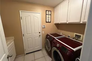 12413 Red Rock Rd, Victorville, CA 92392 - Photo 14