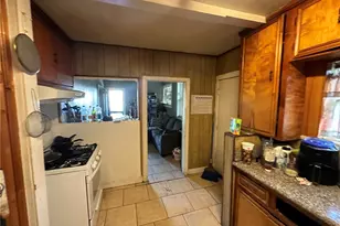 339 W 76th St, Los Angeles, CA 90003 - Photo 4