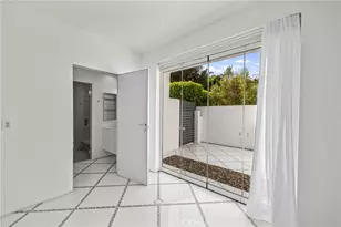 1046 N Hillcrest Rd, Beverly Hills, CA 90210 - Photo 52