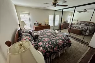 19335 Derbyshire Ln, Cerritos, CA 90703 - Photo 22