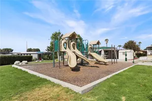 2755 Arrow, La Verne, CA 91750 - Photo 42