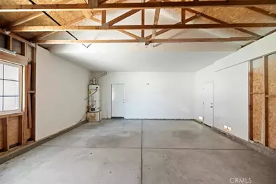 12405 Firefly Way, Victorville, CA 92392 - Photo 28