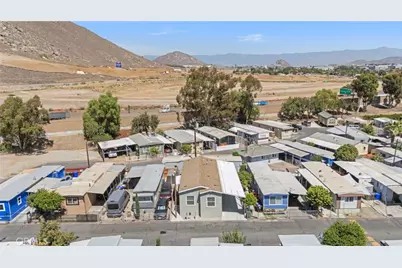 3319 Avalon Street #39, Jurupa Valley, CA 92509 - Photo 34