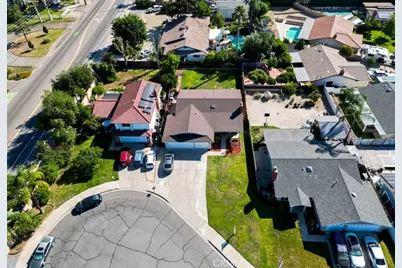 3710 Concord Circle, Lake Elsinore, CA 92530 - Photo 2
