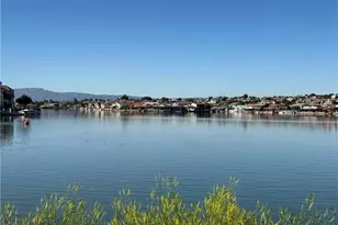 18055 Lakeview Dr, Victorville, CA 92395 - Photo 1