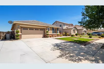 13849 Jackson Street, Oak Hills, CA 92344 - Photo 2