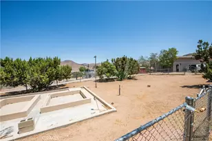 1125 Buella Vista Rd, Acton, CA 93510 - Photo 38