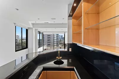 10501 Wilshire Boulevard #1103, Los Angeles, CA 90024 - Photo 10