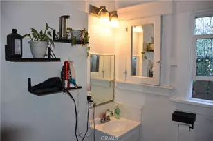 5318 Irvington Pl, Los Angeles, CA 90042 - Photo 12