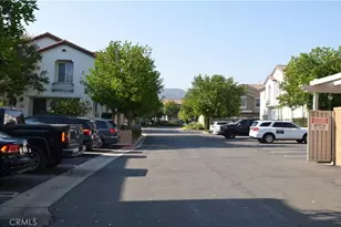 15723 Parkhouse Dr, Fontana, CA 92336 - Photo 12