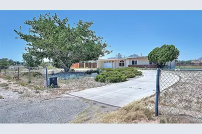 20916 Thunderbird Road, Apple Valley, CA 92307 - Photo 4