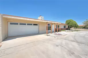 20916 Thunderbird Rd, Apple Valley, CA 92307 - Photo 2