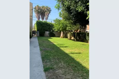 1017 W Bishop Street #202, Santa Ana, CA 92703 - Photo 2