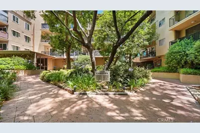 1115 Cordova Street #207, Pasadena, CA 91106 - Photo 2