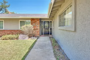 18460 Hibiscus Ave, Riverside, CA 92508 - Photo 2