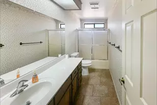 14805 Greenbriar Dr, Helendale, CA 92342 - Photo 8