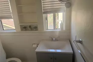 788 E 40th Pl, Los Angeles, CA 90011 - Photo 22