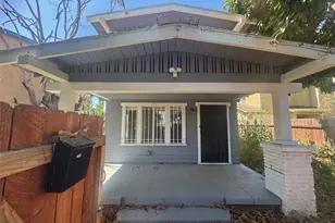 788 E 40th Pl, Los Angeles, CA 90011 - Photo 2