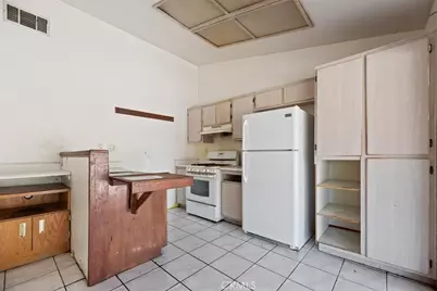 10776 Tolliver Street, Adelanto, CA 92301 - Photo 12