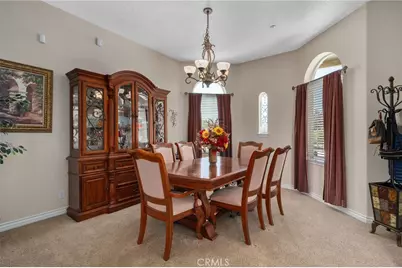 8289 Alta Mesa Road, Oak Hills, CA 92344 - Photo 32