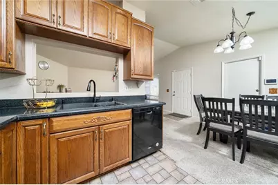 15486 Yates Road, Victorville, CA 92395 - Photo 14