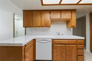 910 N Redding Way, Upland, CA 91786 - Photo 14