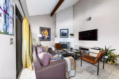 7301 Balboa Boulevard #8, Van Nuys, CA 91406 - Photo 10