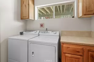 1090 Mt Shasta Rd, Big Bear City, CA 92314 - Photo 30