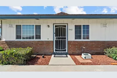 3542 20th St, Highland, CA 92346 - Photo 4