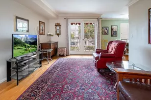 330 S Mentor Ave, Pasadena, CA 91106 - Photo 6