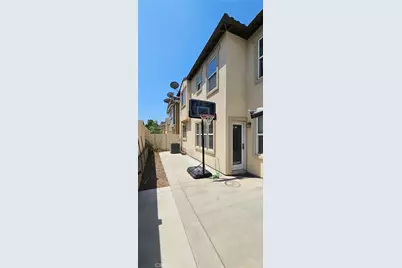 14585 Baylor Avenue, Chino, CA 91710 - Photo 48