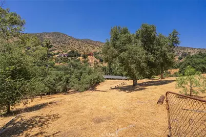 947 N Glendora Avenue, Glendora, CA 91741 - Photo 26