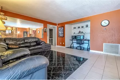 2241 N 1st Avenue, Upland, CA 91784 - Photo 16
