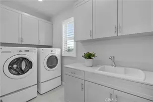 2621 E Clara Ln, Ontario, CA 91762 - Photo 32