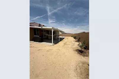 13229 Plaza Laredo Way, Victorville, CA 92395 - Photo 46