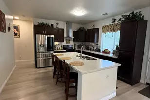 13229 Plaza Laredo Way, Victorville, CA 92395 - Photo 14