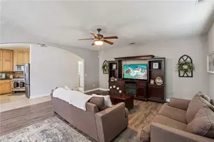 8294 Aster Rd, Oak Hills, CA 92344 - Photo 10