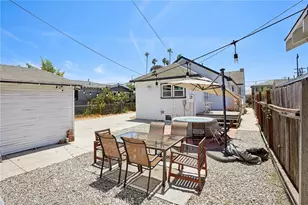 2025 W Vernon Ave, Los Angeles, CA 90062 - Photo 28