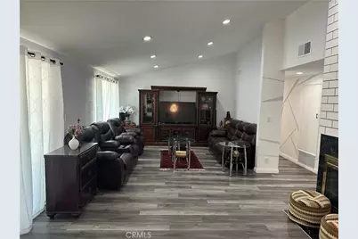 20723 Dolorosa Street, Woodland Hills, CA 91367 - Photo 24